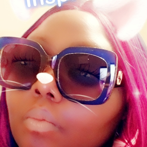 Remarkable Optics and Accessories - Picture 6 of 8